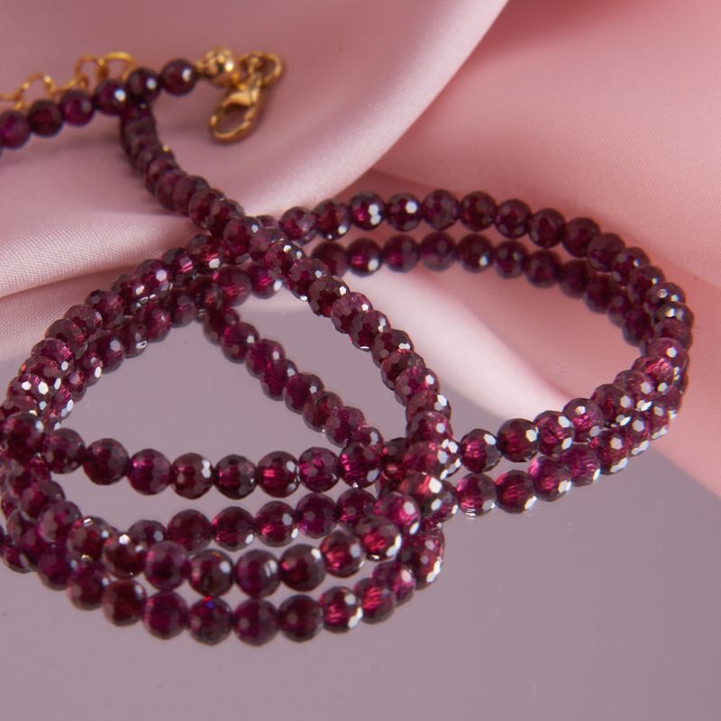 Preview: Granat Kette rot facettiert 4 mm